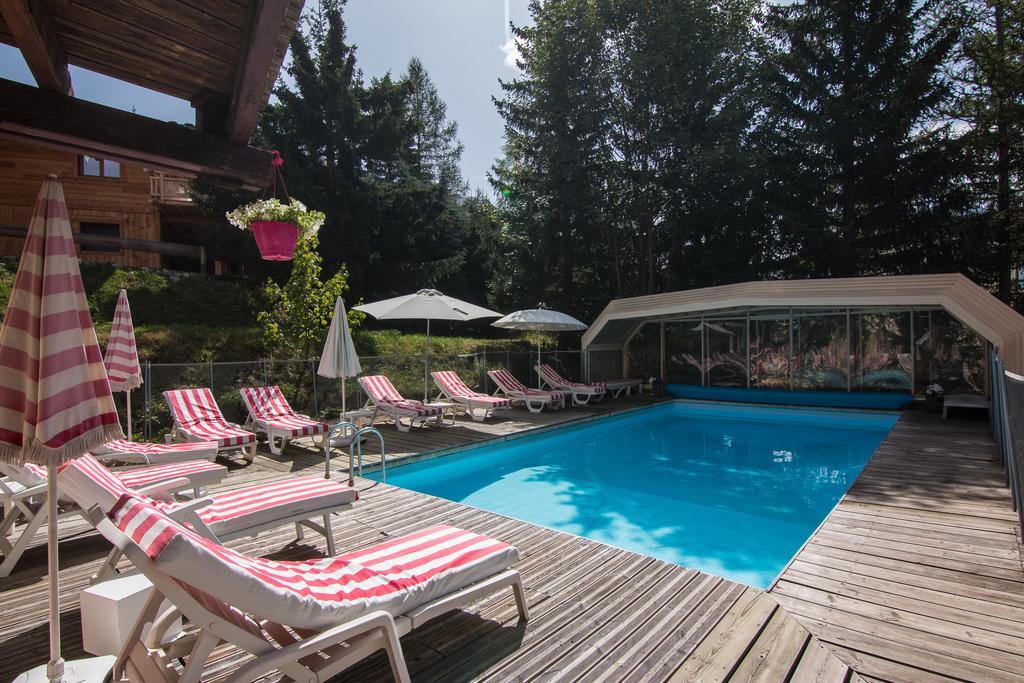 Hotel Adret Лес дьо Алпс Екстериор снимка